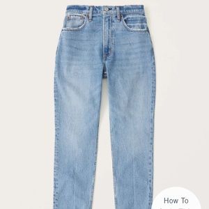 Curve Love High Rise Mom Jeans Abercrombie & Fitch